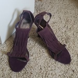 Like new purple suede heels